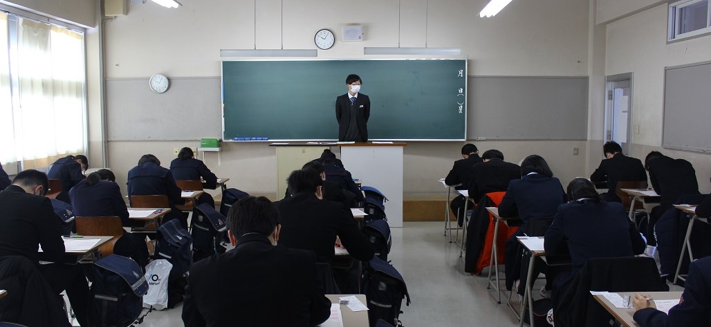 Ⅱ期入学試験を実施しました